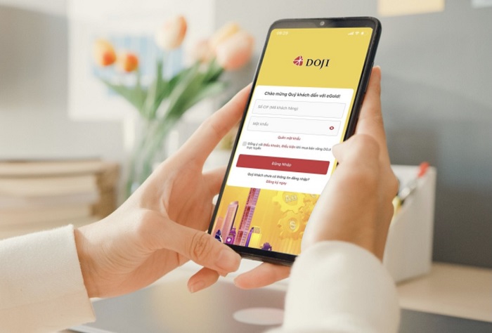 Đầu tư vàng online tiện lợi nhưng vẫn có rủi ro 